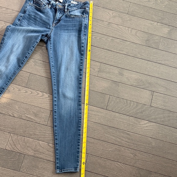 William Rast Women's Light Blue Skinny Jeans - Picture 6 of 6